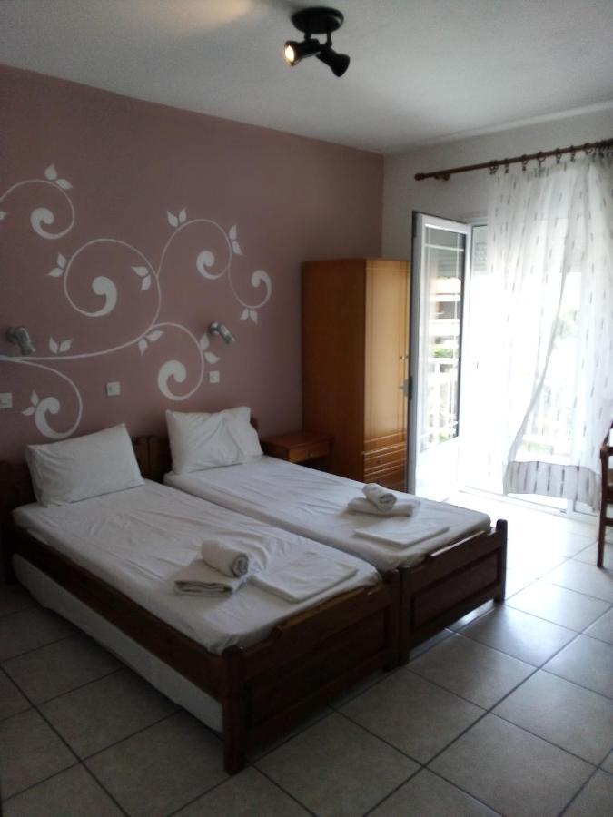 Alexandra Rooms Скала Потамияс Екстериор снимка